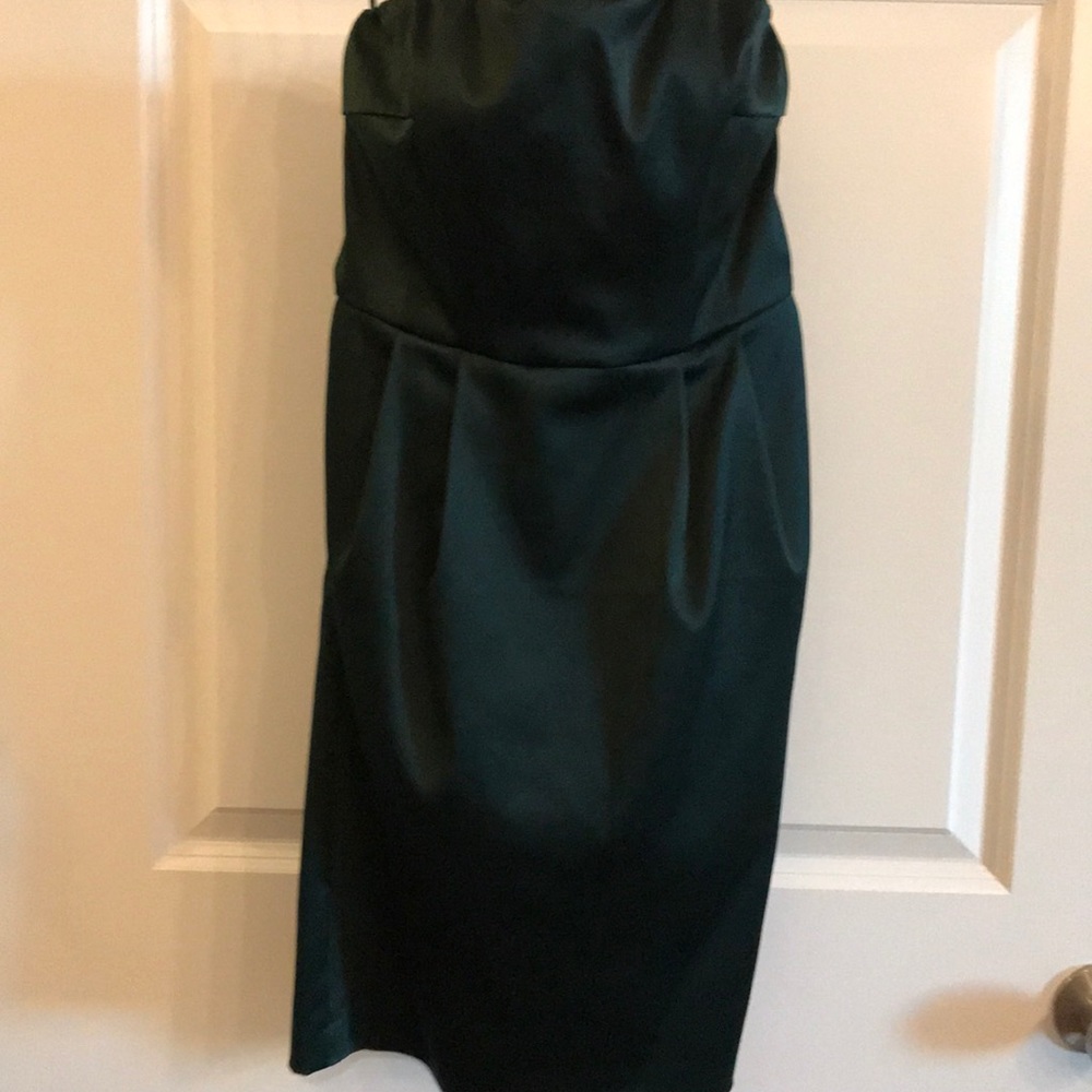 EUC Green strapless cocktail dress EXPRESS